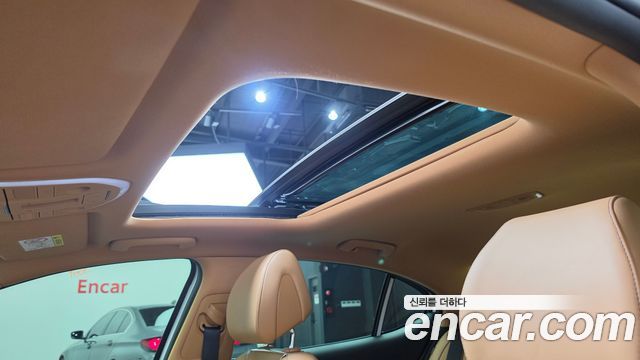 Genesis G70 2023 — photo 24