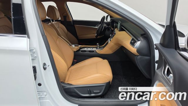 Genesis G70 2023 — photo 16