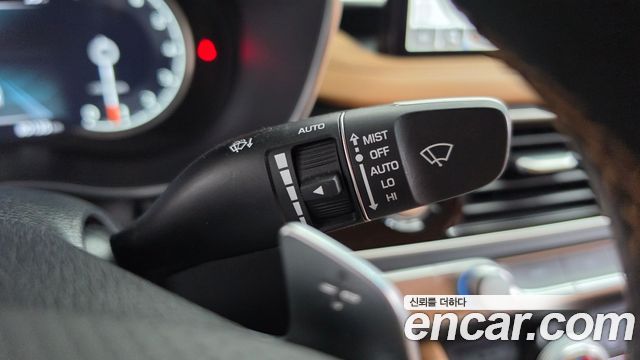 Genesis G70 2023 — photo 29