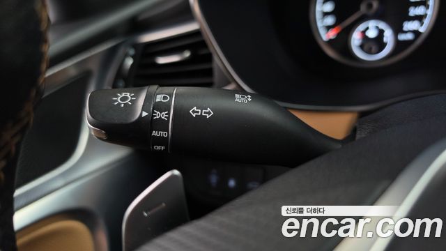 Genesis G70 2023 — photo 41