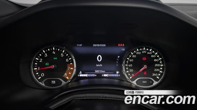 Jeep Renegade 2020 — photo 11