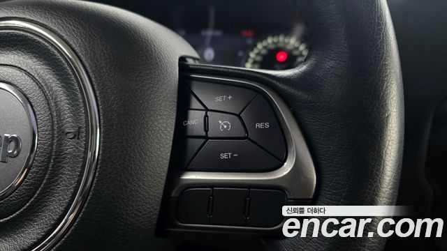 Jeep Renegade 2020 — photo 23
