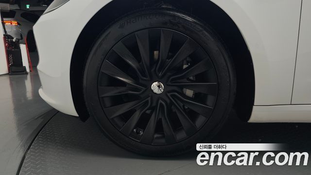 Tesla Model 3 2025 — photo 5