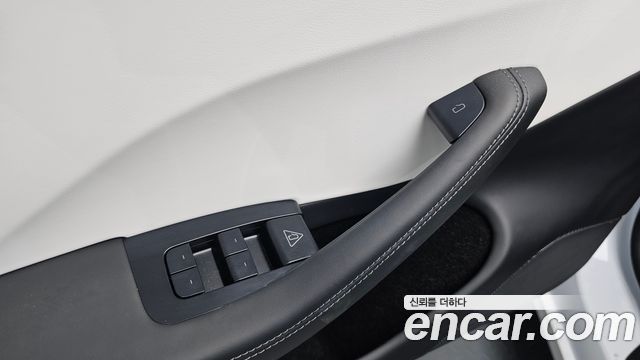 Tesla Model 3 2025 — photo 30