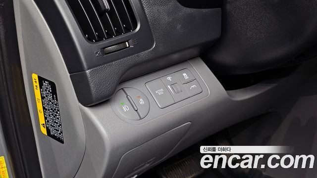 Hyundai Starex 2019 — photo 24