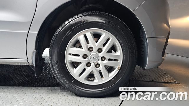 Hyundai Starex 2019 — photo 7