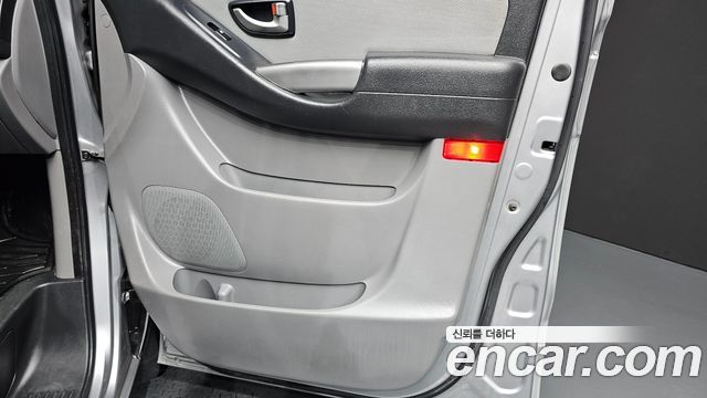 Hyundai Starex 2019 — photo 14