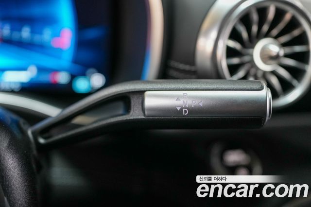 Mercedes-Benz SL-Class 2024 — photo 9