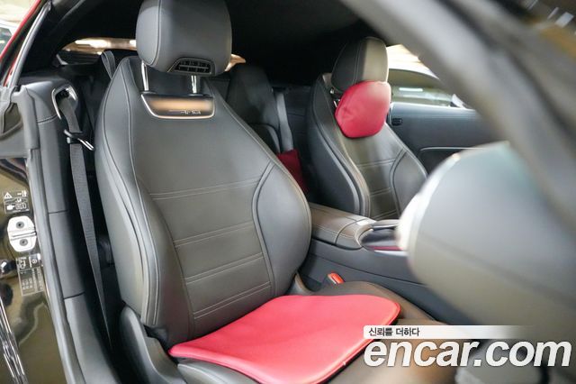 Mercedes-Benz SL-Class 2024 — photo 10