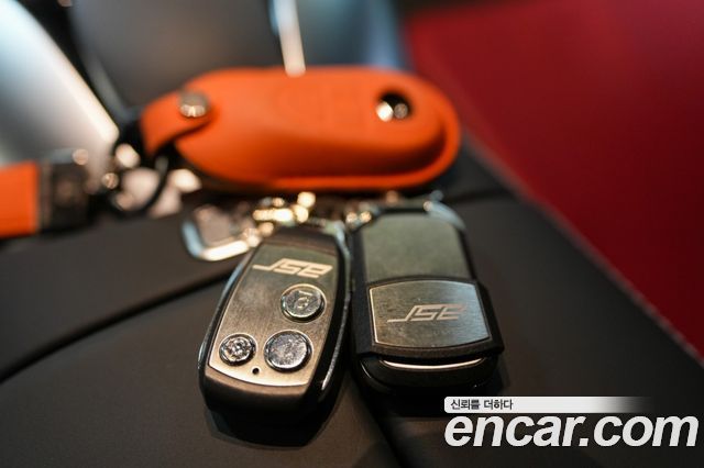 Mercedes-Benz SL-Class 2024 — photo 11