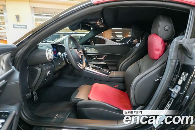 Mercedes-Benz SL-Class 2024 — photo 12