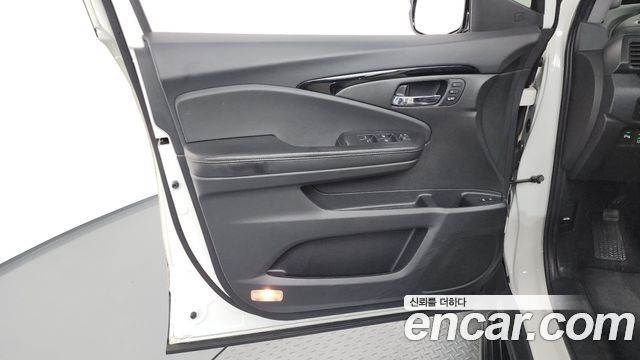 Honda Pilot 2019 — photo 14