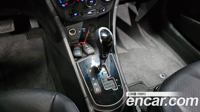 Hyundai Accent 2017 — photo 12