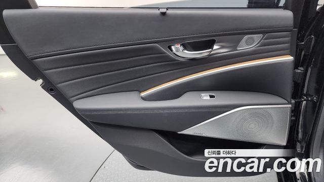 Kia K9 2022 — photo 15