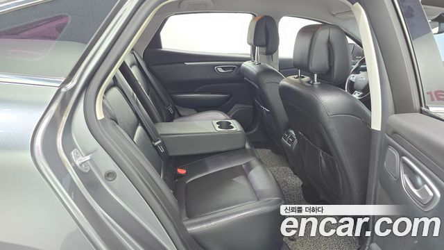 Renault Korea SM6 2017 — photo 24