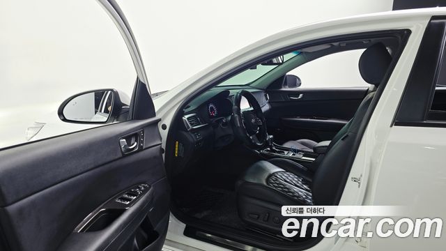 Kia K5 2020 — photo 13