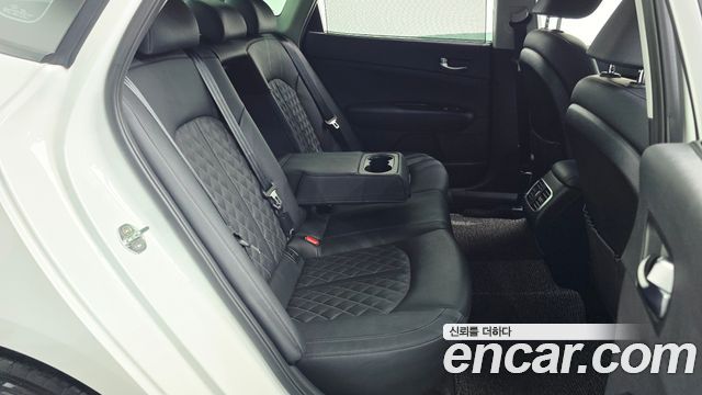 Kia K5 2020 — photo 17
