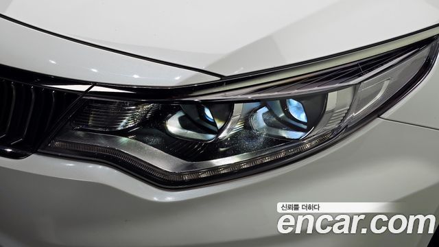 Kia K5 2020 — photo 8