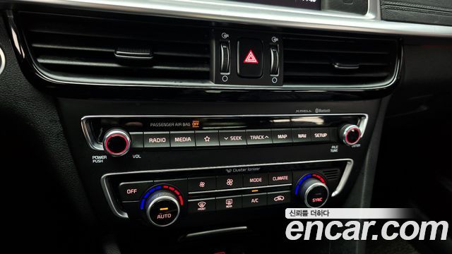 Kia K5 2020 — photo 31