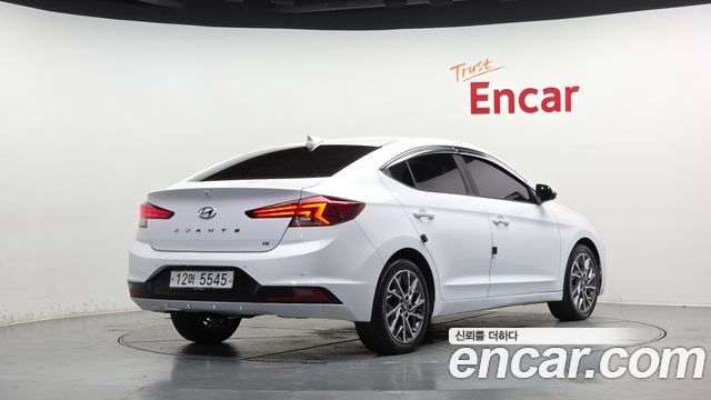 Hyundai AVANTE 2019 — photo 2