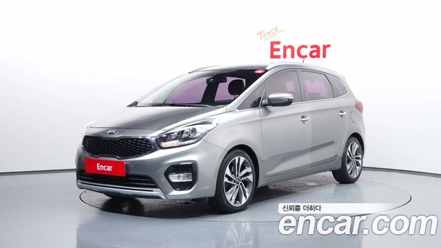 Kia Carens 2018 — photo 1