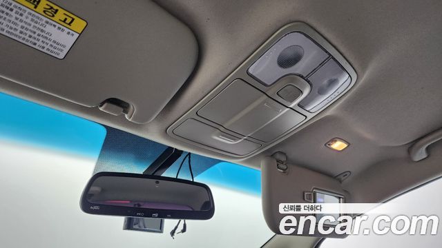 Kia Carens 2018 — photo 22