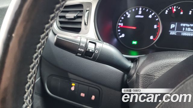 Kia Carens 2018 — photo 27