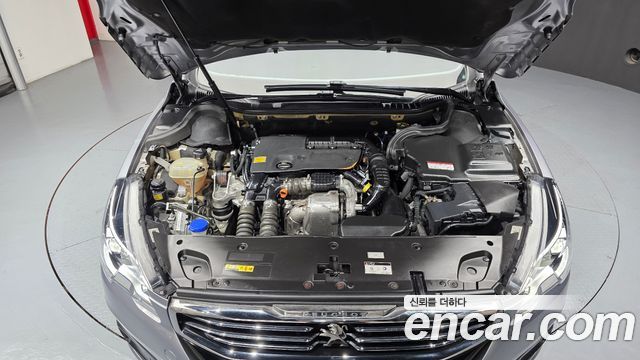 Peugeot 508 2017 — photo 6