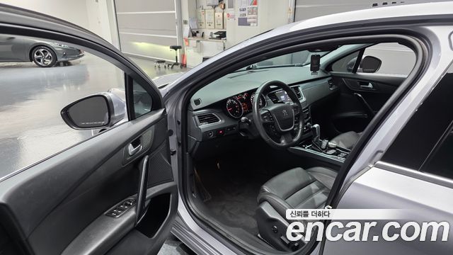 Peugeot 508 2017 — photo 10