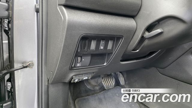 Renault Korea QM6 2017 — photo 17