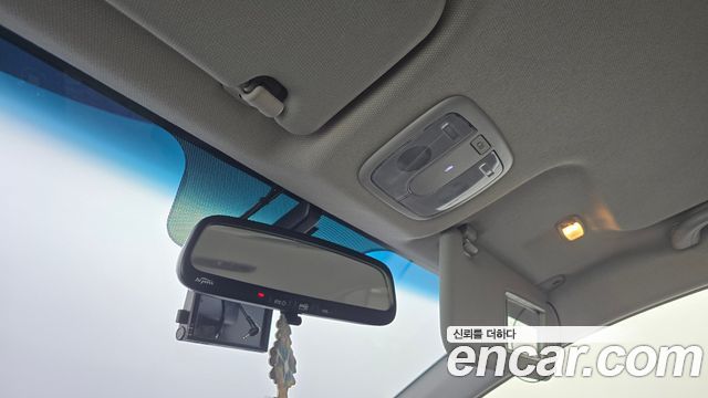 Kia pride 2012 — photo 25