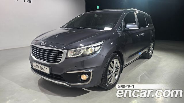 Kia Canival 2016 — photo 1