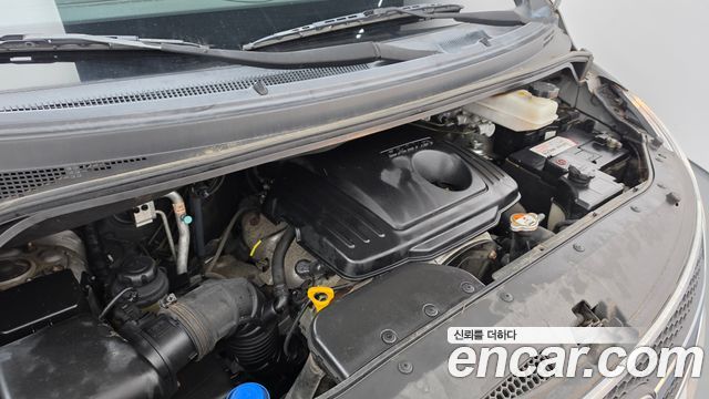 Hyundai Starex 2014 — photo 6