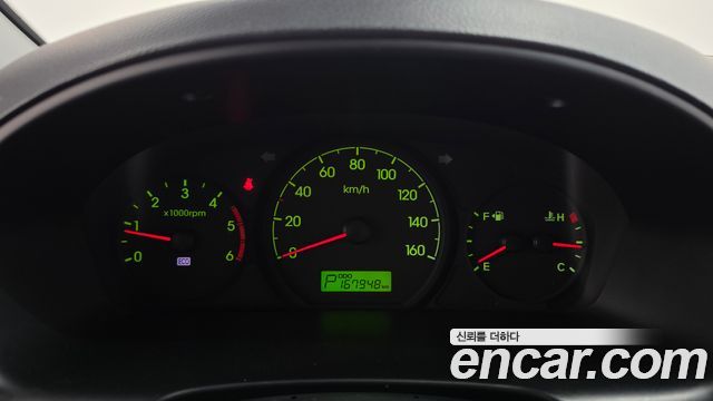 Hyundai Starex 2014 — photo 11