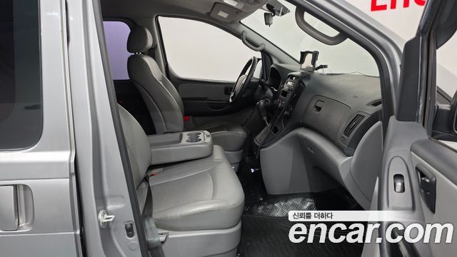 Hyundai Starex 2014 — photo 16