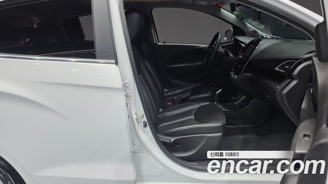 Chevrolet Korea Spark 2019 — photo 16