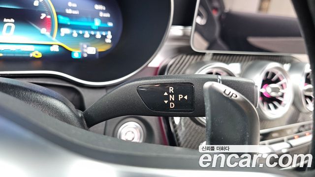Mercedes-Benz C-Class 2020 — photo 9