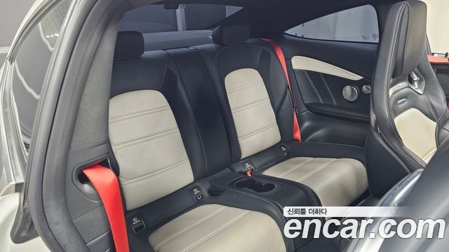 Mercedes-Benz C-Class 2020 — photo 11