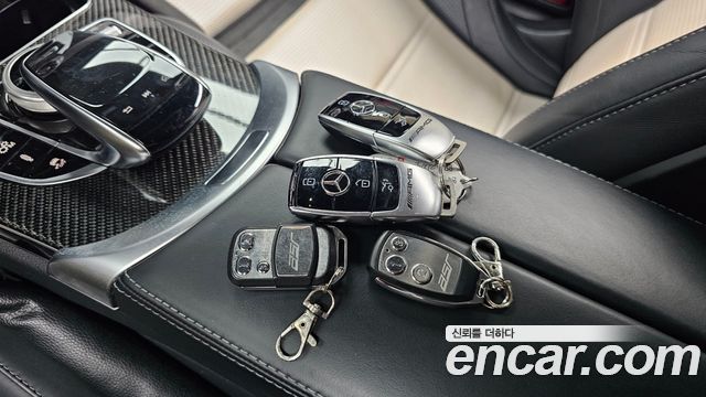 Mercedes-Benz C-Class 2020 — photo 17