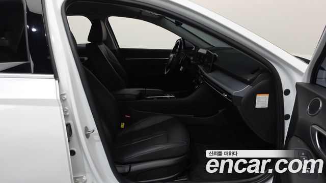 Hyundai Sonata 2024 — photo 16
