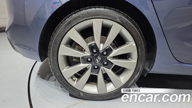 Hyundai i30 2018 — photo 5