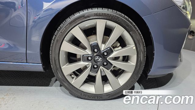 Hyundai i30 2018 — photo 7