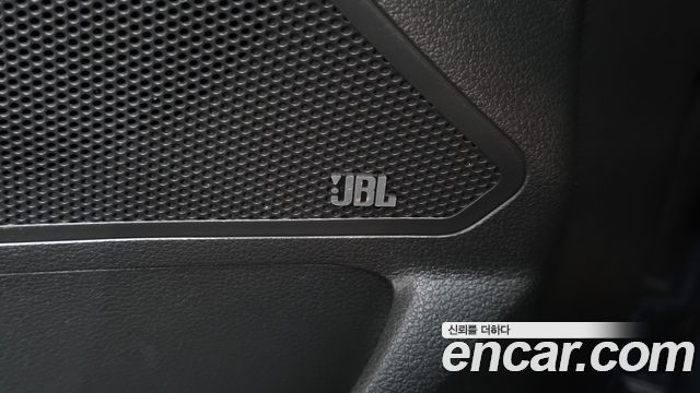Hyundai i30 2018 — photo 30