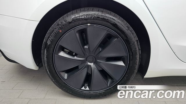 Tesla Model 3 2024 — photo 5