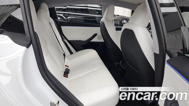 Tesla Model 3 2024 — photo 18