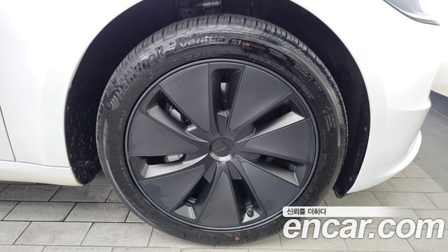 Tesla Model 3 2024 — photo 7