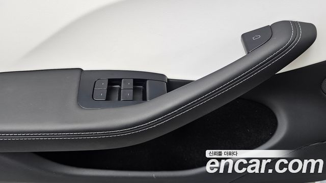 Tesla Model 3 2024 — photo 32