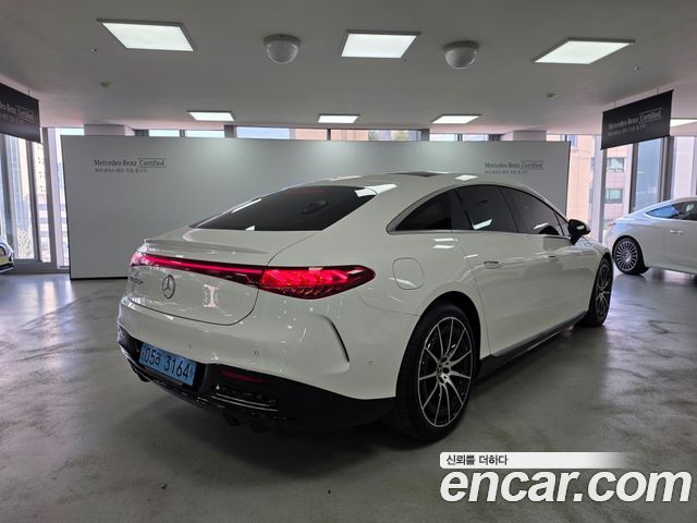Mercedes-Benz EQS 2022 — photo 2