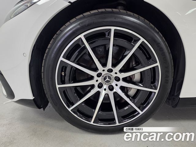 Mercedes-Benz EQS 2022 — photo 5
