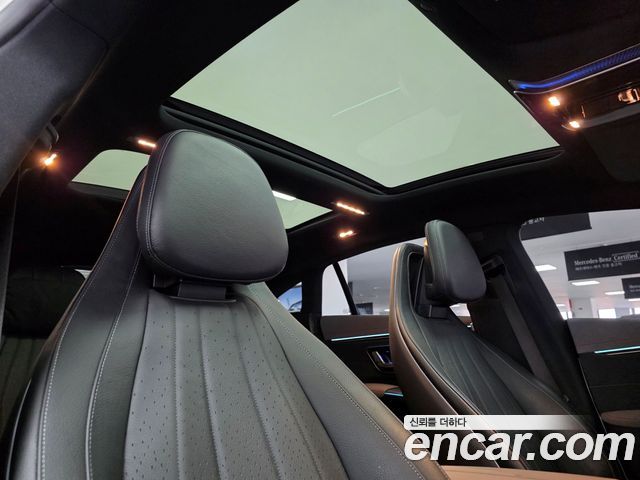 Mercedes-Benz EQS 2022 — photo 12